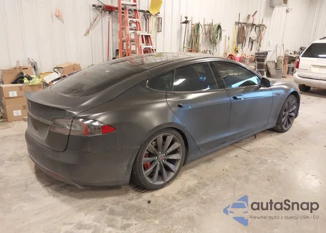2016 Tesla Model S 90D/P100D/P85D/P90D from USA, damaged, VIN 5YJSA1E42GF124726